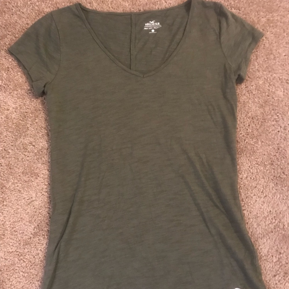 Like New Hollister, Soft Green v-neck Tee shirt